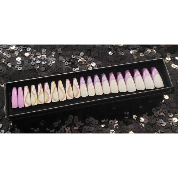 Jackie Press On Nail Set - Picture 2 of 2